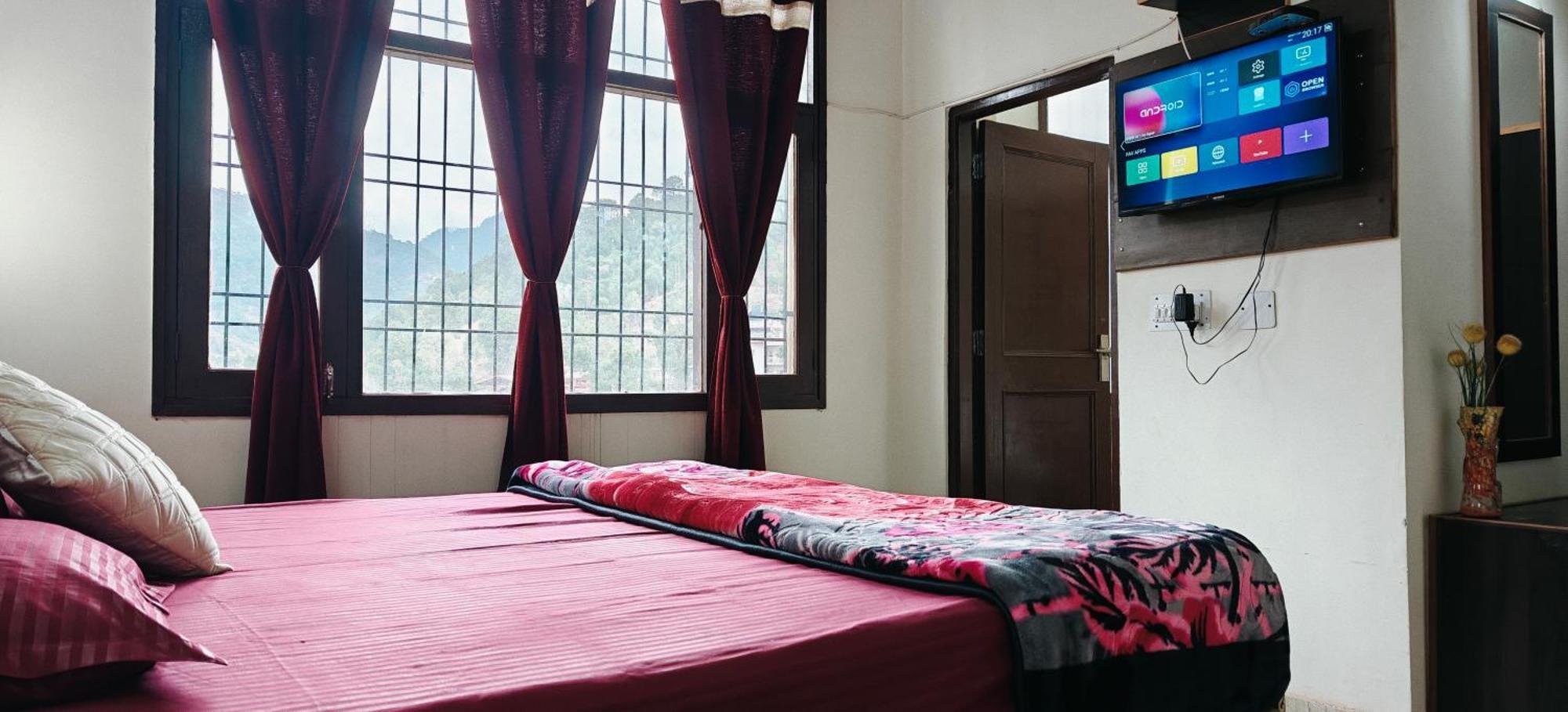 The Eminence Resort & Gym Solan Exterior foto